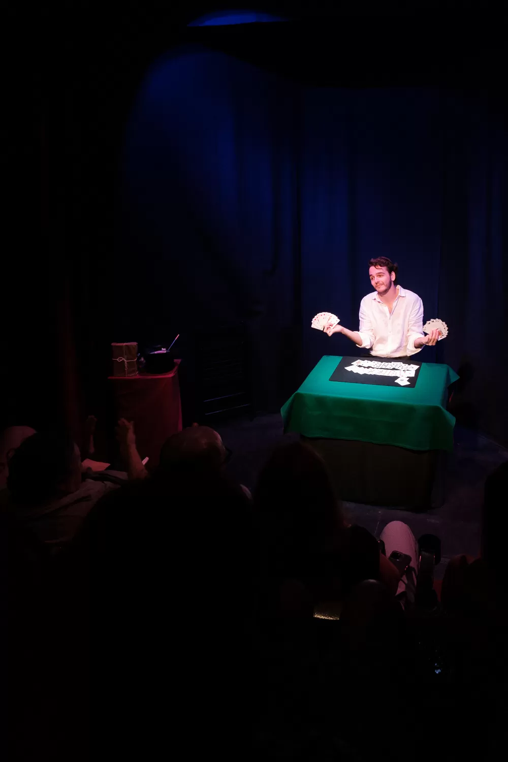 Pedro Parra actuando